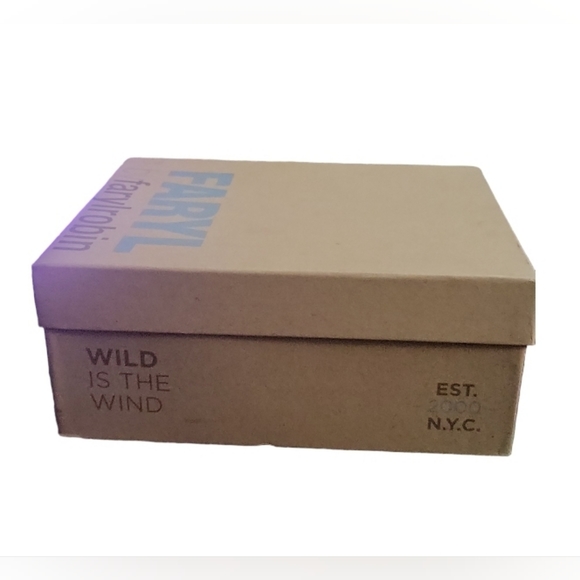 FARYL by Farylrobin Lanette Tan 11 M - Picture 5 of 6